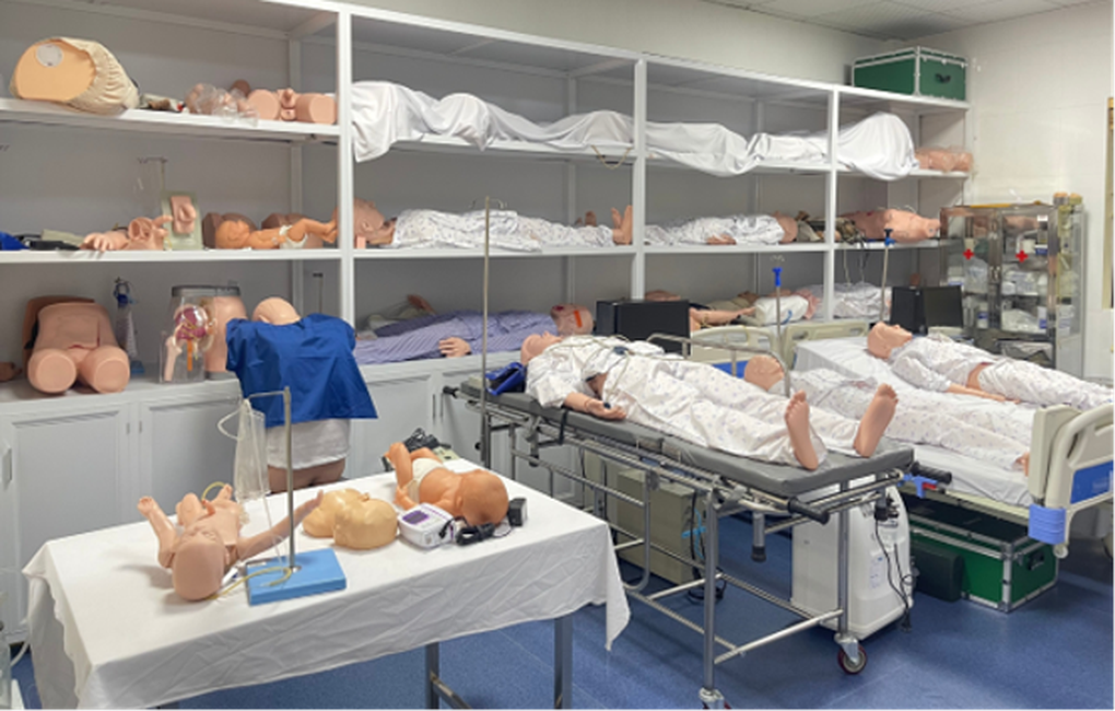 Trường Cao đẳng Kỹ thuật Y Dược Hà Nội: Điểm sáng thu hút thí sinh dự tuyển - 2 Trường Cao đẳng Kỹ thuật Y Dược Hà Nội: Điểm sáng thu hút thí sinh dự tuyển - 2