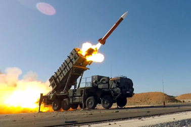 NATO sẽ mua thêm 1.000 tên lửa Patriot để đề phòng Nga