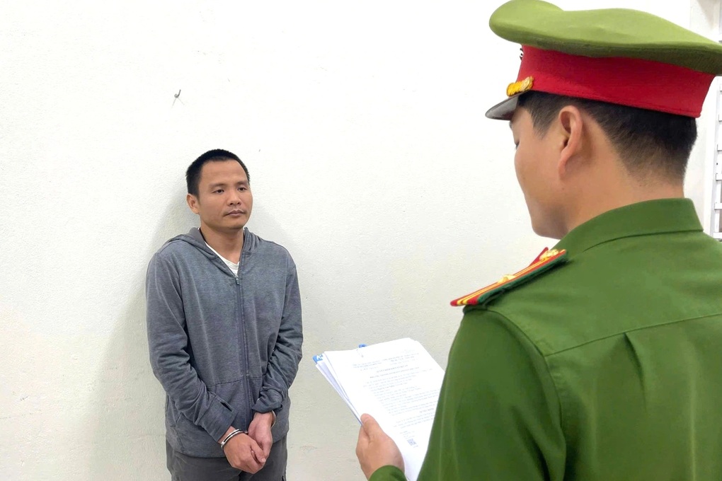 Bắt đối tượng cầm đầu đường dây tội phạm xuyên quốc gia - 1 Bắt đối tượng cầm đầu đường dây tội phạm xuyên quốc gia - 1