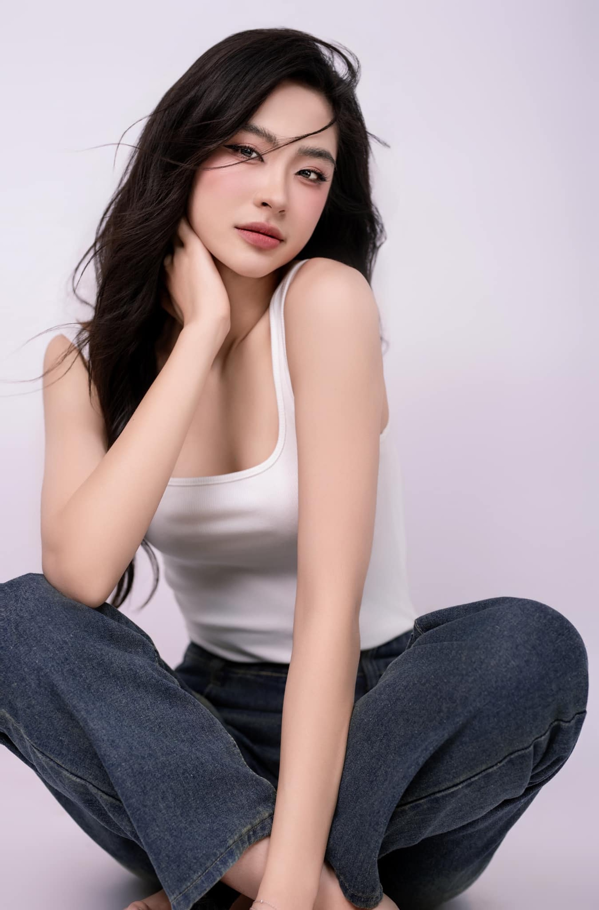 Á hậu Vân Nhi: Mỹ nhân mặt mộc, ngoại hình gây sốt chung kết hoa hậu - 7 Á hậu Vân Nhi: Mỹ nhân mặt mộc, ngoại hình gây sốt chung kết hoa hậu - 7