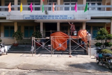 Cựu bảo vệ tự thiêu trong bệnh viện nơi từng làm việc 17 năm