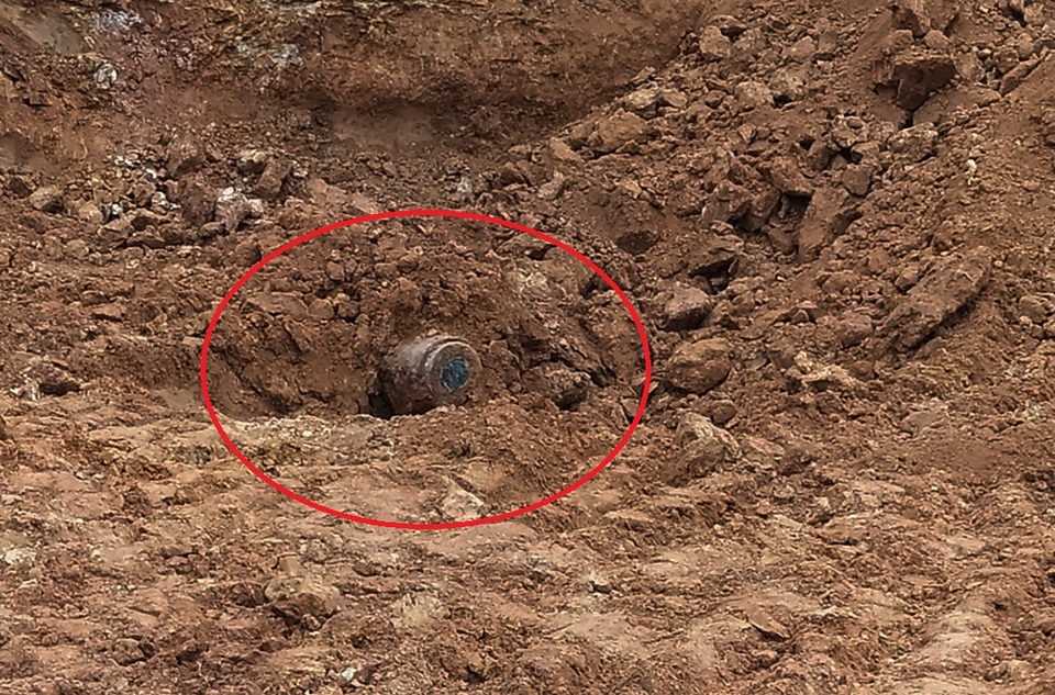 Hủy nổ hàng trăm quả đạn, rocket sót lại trong hầm vũ khí chiến tranh - 4 Hủy nổ hàng trăm quả đạn, rocket sót lại trong hầm vũ khí chiến tranh - 4