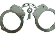 Kẻ trốn truy nã 26 năm vẫn điềm nhiên giữ chức Chánh văn phòng tòa án huyện