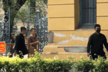 Vy Oanh, Đàm Vĩnh Hưng vội vã rời tòa, Thủy Tiên phản ứng gì khi vắng mặt?