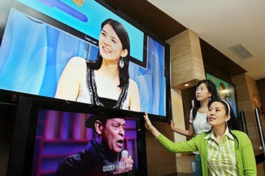 Thị trường TV màn hình phẳng lần đầu tiên “thất bát”