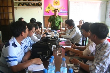 Tạm đình chỉ Thiếu úy công an đánh cháu nhỏ “quá tay”