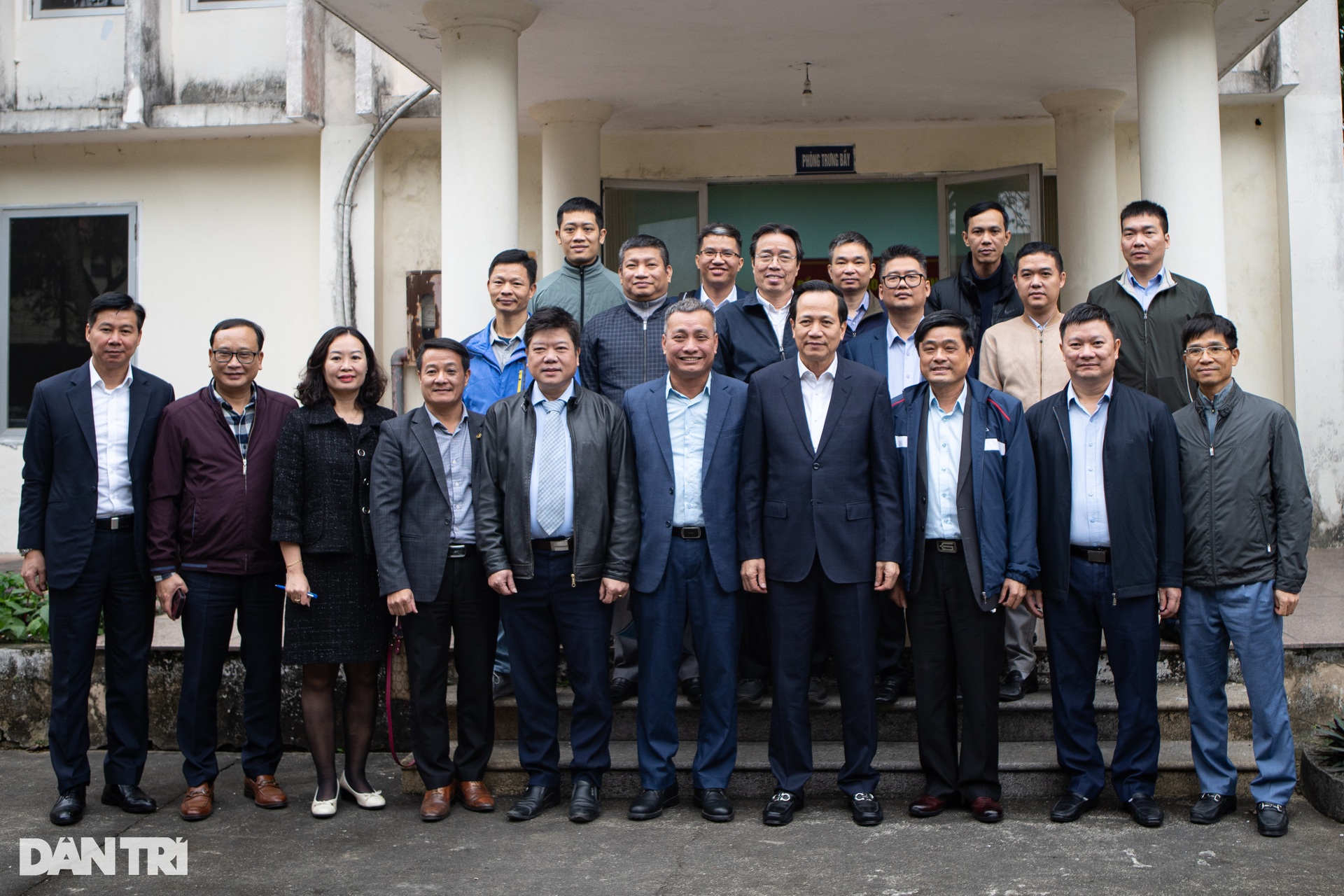 Đến với trẻ khuyết tật bằng tấm lòng người cha, người mẹ mới... trụ được - 18