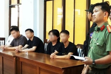 10 người Trung Quốc nhập cảnh trái phép vào Việt Nam tìm việc