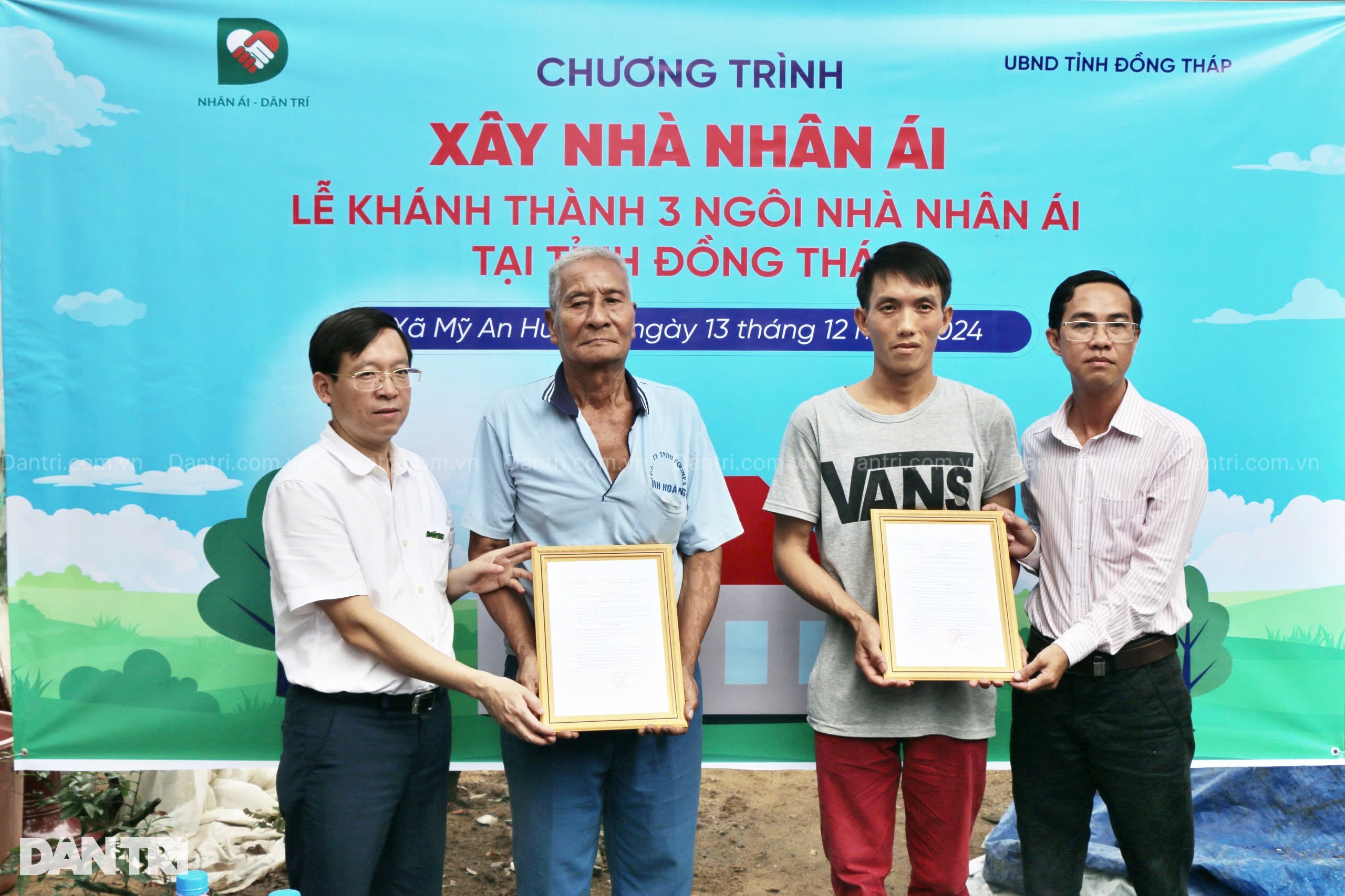 Những ngôi nhà Nhân ái khiến ngày Tết sắp tới của người dân sẽ ấm áp hơn - 1 Những ngôi nhà Nhân ái khiến ngày Tết sắp tới của người dân sẽ ấm áp hơn - 1