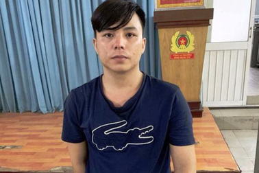 Tên cướp nghiện quay lại nhà nạn nhân đe doạ lấy mật khẩu Ipad