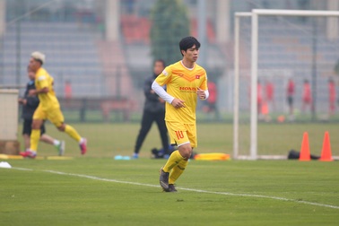 Vì sao Công Phượng được nhường áo số 10 ở đội tuyển Việt Nam?