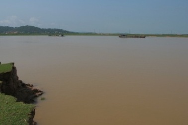 Người dân và chính quyền cùng "kêu cứu" vì cát tặc