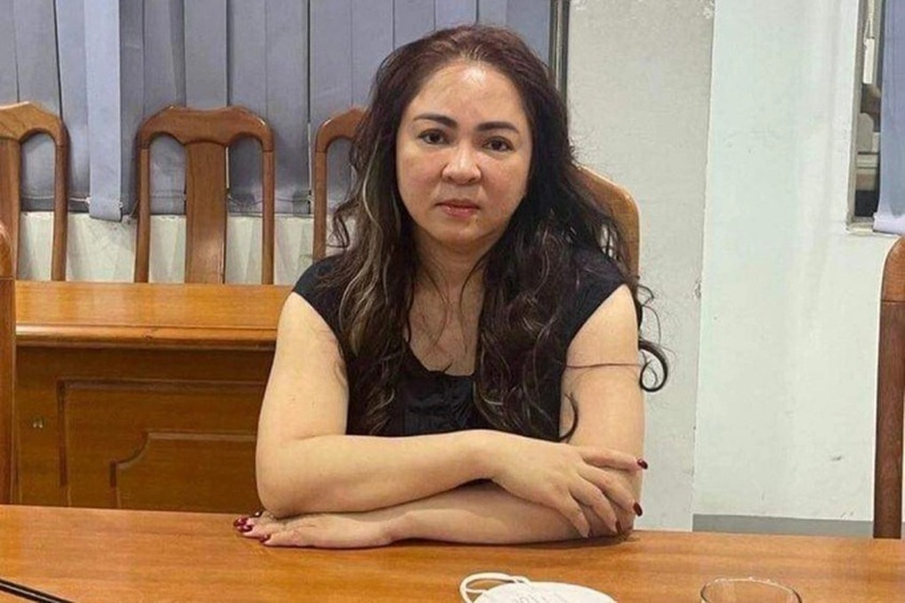 Vì sao tòa sơ thẩm tiếp tục ra quyết định tạm giam bà Phương Hằng? - 1 Vì sao tòa sơ thẩm tiếp tục ra quyết định tạm giam bà Phương Hằng? - 1