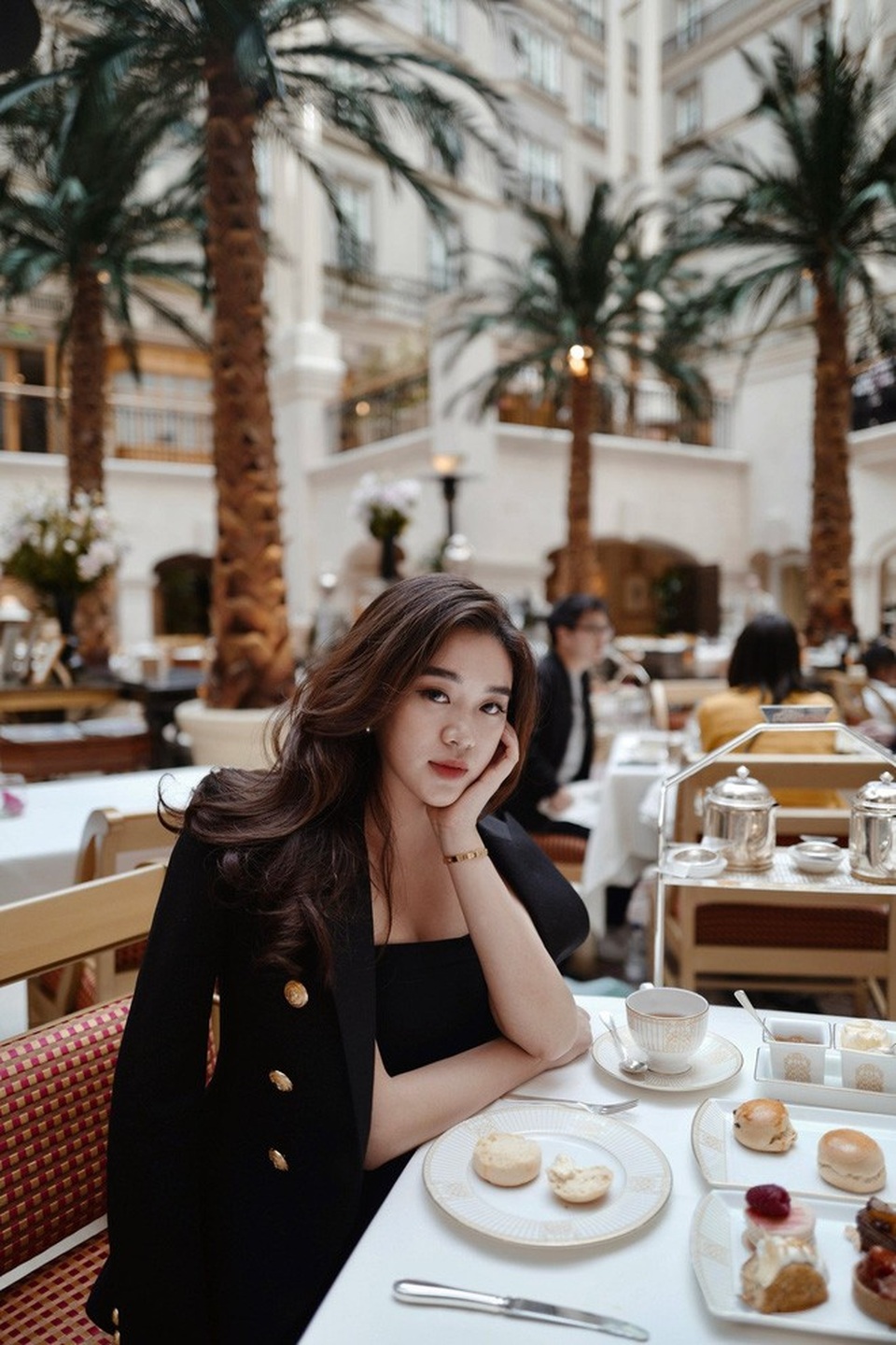 Hot girl Lào gây sốt mạng xã hội Việt, từng học ĐH Ngoại thương - 7 Hot girl Lào gây sốt mạng xã hội Việt, từng học ĐH Ngoại thương - 7