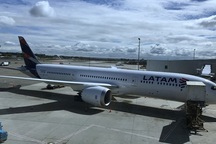 Nam Mỹ "náo loạn" vì máy bay lũ lượt hạ cánh khẩn cấp do đe dọa đánh bom