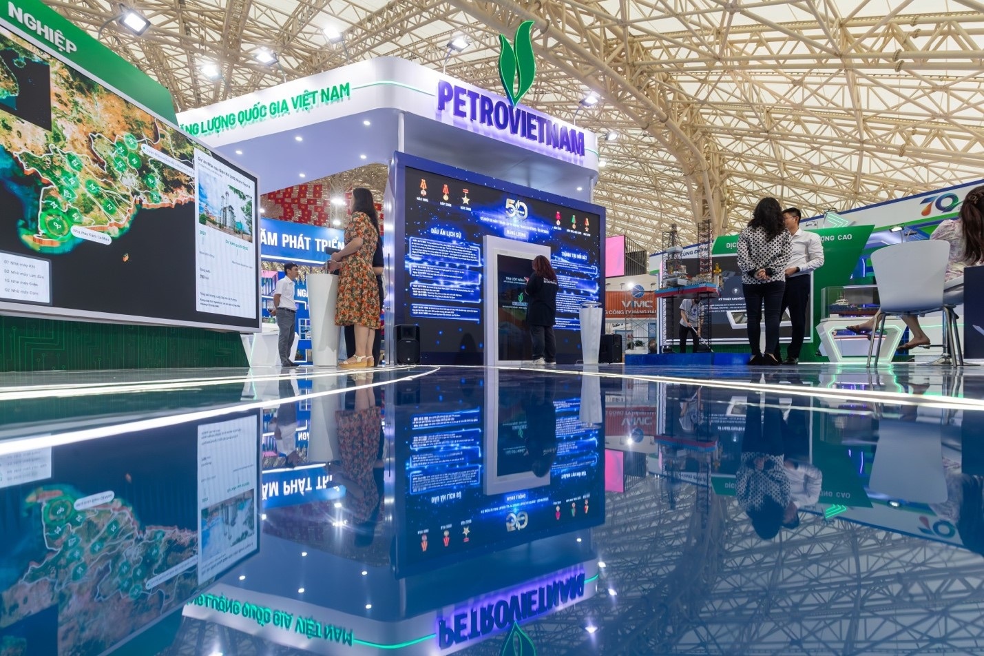 Cận cảnh gian trưng bày của Petrovietnam tại Triển lãm thành tựu đất nước 2025 - 3