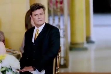 Ca khúc “Sugar” của ban nhạc Maroon 5 là một trong 2 clip ca nhạc quốc tế được xem nhiều nhất tại Việt Nam trong năm qua