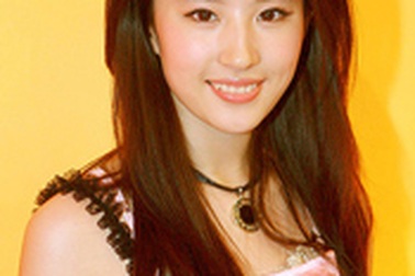 Lưu Diệc Phi cũng “nghiện” mua sắm