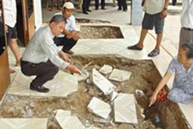 Sụt lún nhà nghiêm trọng ở TPHCM