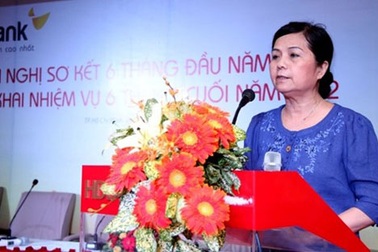 Loạt ngân hàng có cựu quan chức ngồi "ghế nóng" làm ăn ra sao?