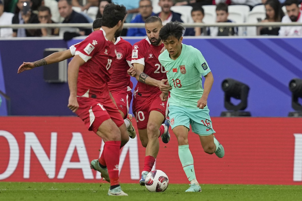 Trung Quốc có nguy cơ bị loại, Qatar giành ngôi đầu bảng A Asian Cup - 1 Trung Quốc có nguy cơ bị loại, Qatar giành ngôi đầu bảng A Asian Cup - 1