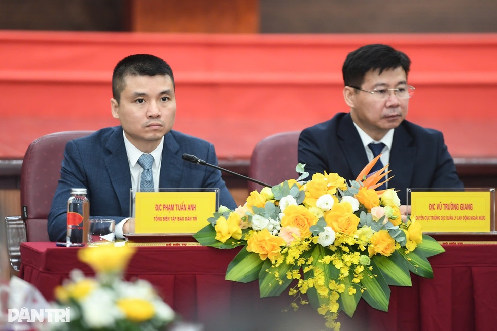 6-7 tỷ USD lao động Việt gửi về mỗi năm ngang nhóm hàng xuất khẩu mũi nhọn - 3