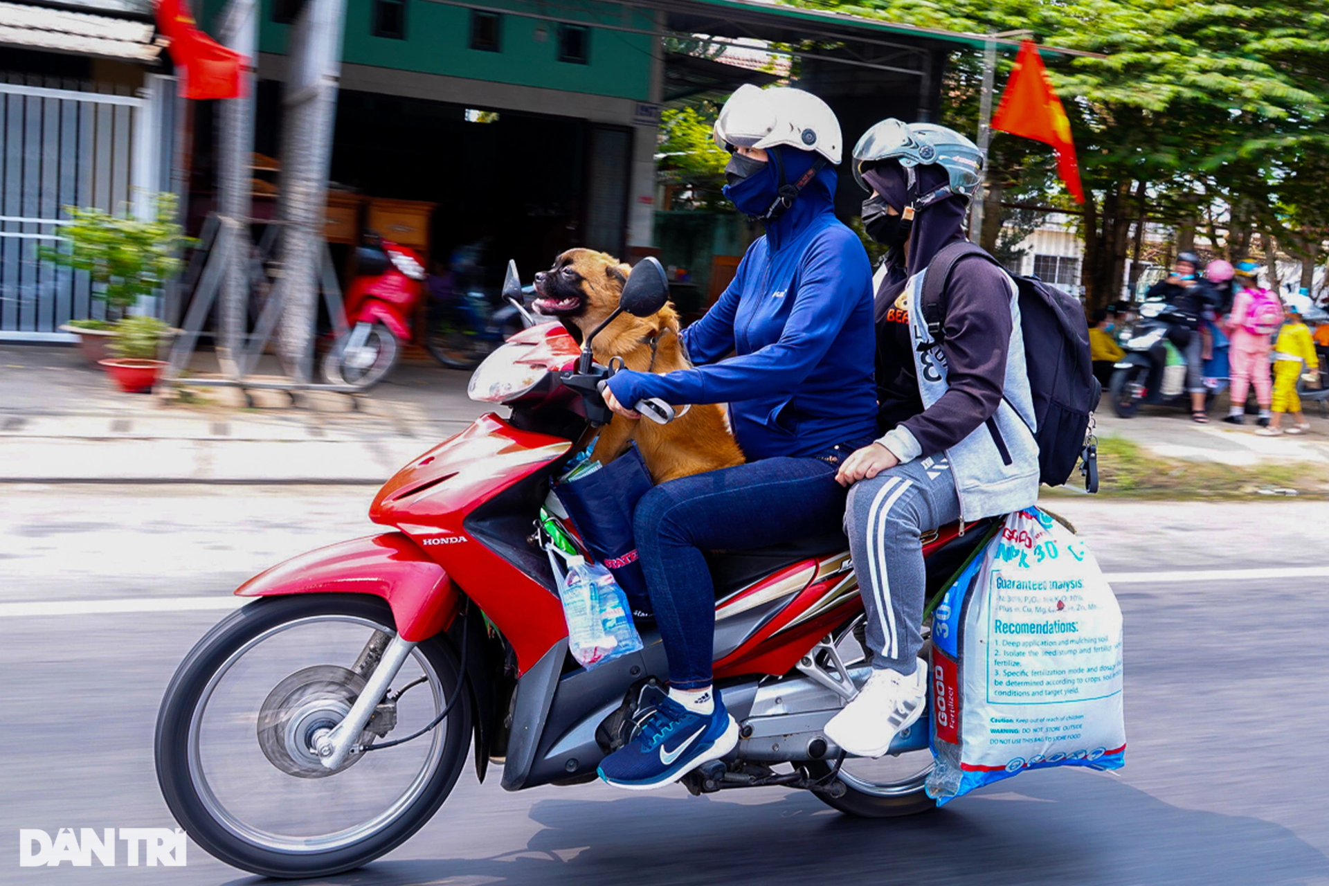 Đường về miền Tây thông thoáng ngày 28 Tết vì có cao tốc chia lửa - 8 Đường về miền Tây thông thoáng ngày 28 Tết vì có cao tốc chia lửa - 8