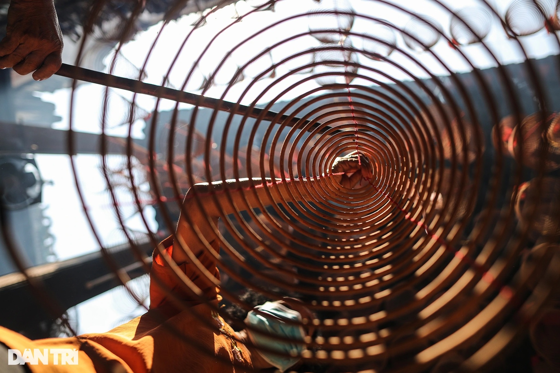 Ngắm vẻ đẹp cổ kính ngôi chùa hơn 250 tuổi của người Hoa tại TPHCM - 11