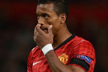 Arsenal gợi lại chuyện Van Persie để hy vọng MU bán rẻ Nani