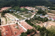 Giá tăng theo giờ, cảnh báo mất bạc tỷ trong cơn “quay cuồng” sốt đất