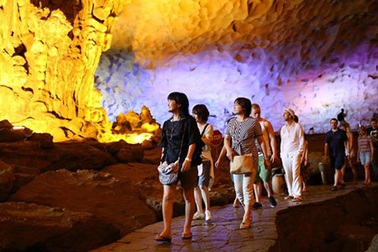 Gần 33% du khách quốc tế quay trở lại Việt Nam