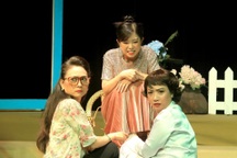 Sân khấu kịch dịp Tết Quý Mão: Có "lỗ" cũng... lên đèn