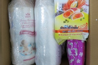 Phát hiện gần 5kg tiền chất ma túy giấu trong chai sữa tắm