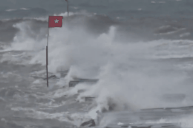 Bão số 4 sẽ gây mưa rất lớn cho các tỉnh từ Đà Nẵng đến Quảng Bình