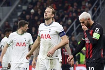 Gục ngã trước AC Milan, Tottenham bị đẩy vào thế khó