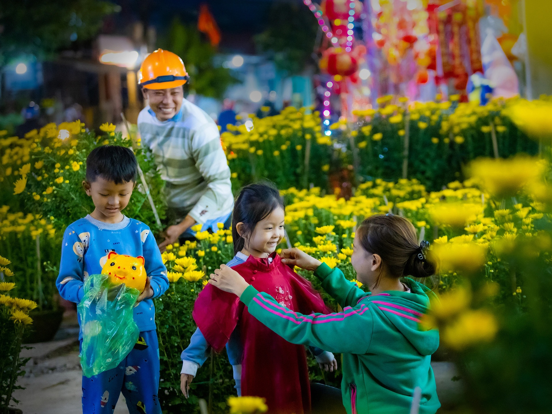 Nét đẹp lao động Tết: Cuộc thi ảnh của báo Dân trí thu hút đông đảo tác giả - 18 Nét đẹp lao động Tết: Cuộc thi ảnh của báo Dân trí thu hút đông đảo tác giả - 18