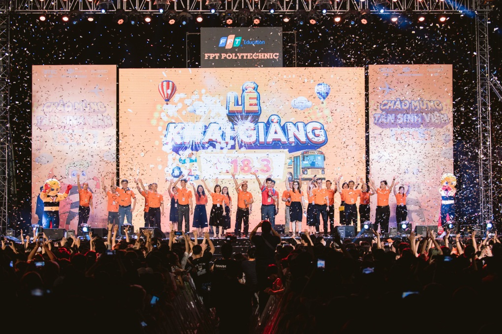 Màn chào đón tân sinh viên có 1-0-2 của FPT Polytechnic khiến cộng đồng mạng trầm trồ - 5