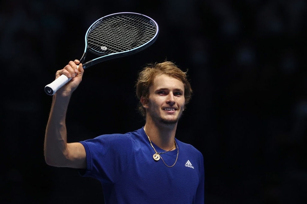 Zverev đánh bại Djokovic, tranh cúp vô địch với Medvedev - 3 Zverev đánh bại Djokovic, tranh cúp vô địch với Medvedev - 3