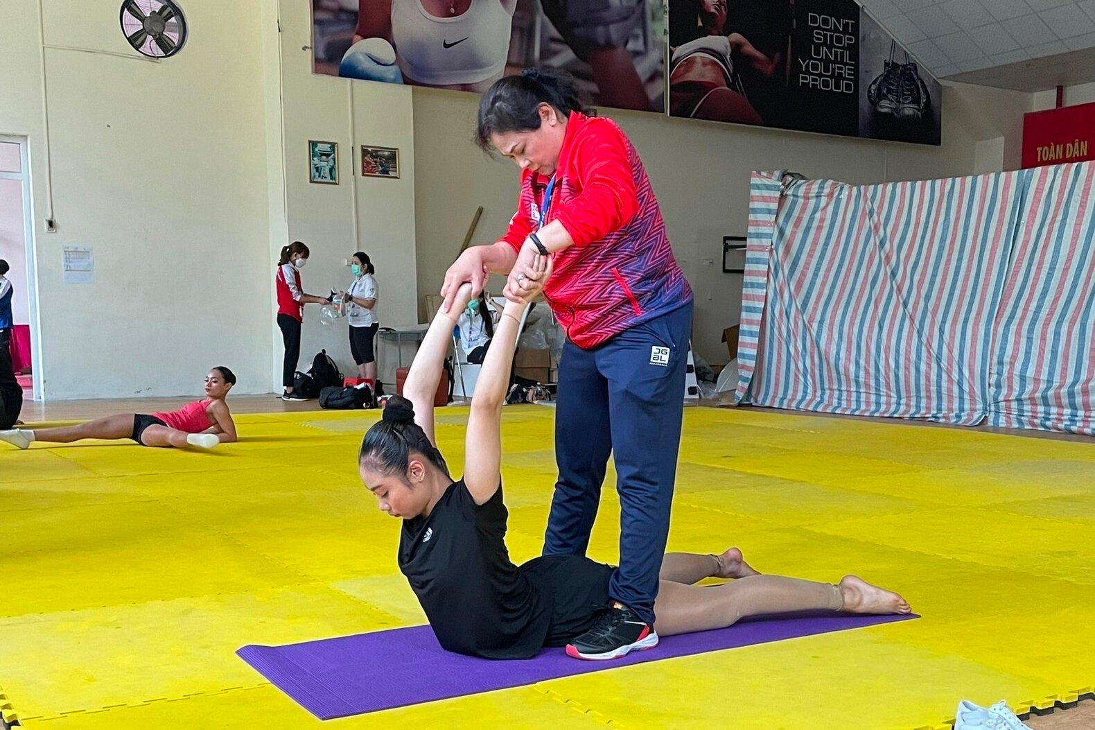 Nữ VĐV Aerobic ngoài đời là cô nàng Gen Z xinh xắn, ngọt ngào - 7