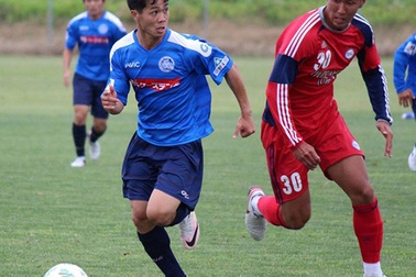 Công Phượng lập cú đúp cho Mito Hollyhock ở… buổi đá tập