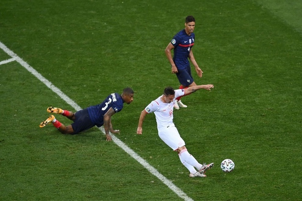Nỗi đau xé lòng của Mbappe khi hóa tội đồ khiến Pháp bị loại ở Euro 2020 - 10 Nỗi đau xé lòng của Mbappe khi hóa tội đồ khiến Pháp bị loại ở Euro 2020 - 10