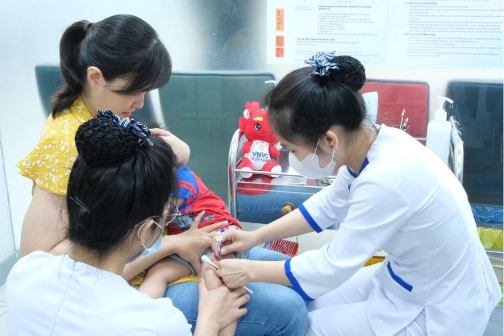 Vaccine não mô cầu nhóm B thế hệ mới lần đầu tiên có mặt tại Việt Nam - 2 Vaccine não mô cầu nhóm B thế hệ mới lần đầu tiên có mặt tại Việt Nam - 2