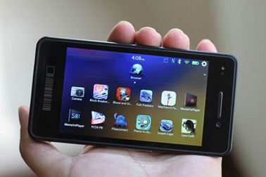 Sẽ không có điện thoại BlackBerry 10 trong năm nay