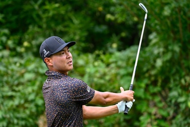 Justin Suh tạm dẫn đầu giải golf The Memorial Tournament