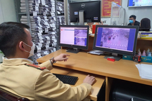 Mua clip vi phạm giao thông: Nhiều nước áp dụng, vì sao Việt Nam lại khó?