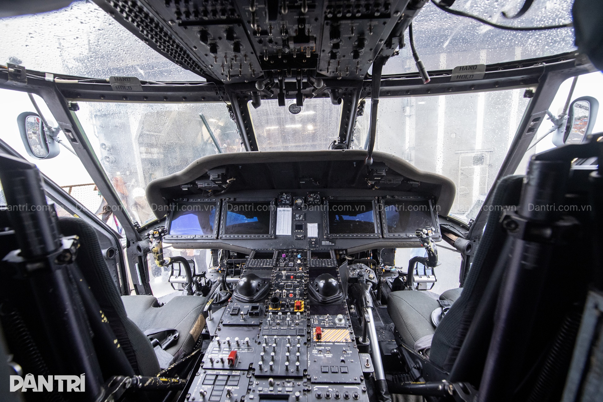 Cận cảnh tàu tuần dương USS Robert Smalls của Hải quân Mỹ - 10 Cận cảnh tàu tuần dương USS Robert Smalls của Hải quân Mỹ - 10