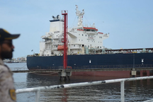 Nga có thể đã thắng G7 trong cuộc chiến áp giá trần dầu mỏ