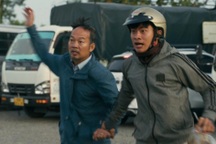 Lý Hải đóng vai giữ xe, Lê Tuấn Khang vào vai xe ôm trong "Lật mặt 8"