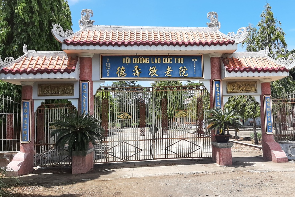 Nhà dưỡng lão xứ biển lo miếng ăn, giấc ngủ đến áo quan giúp người khốn khó - 1 Nhà dưỡng lão xứ biển lo miếng ăn, giấc ngủ đến áo quan giúp người khốn khó - 1