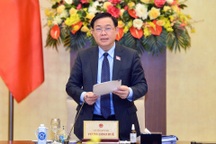 "Ai quyết định giá dịch vụ khám chữa bệnh ở cơ sở y tế tư nhân?"